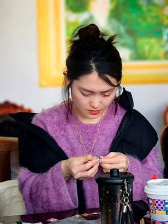 lQDPJwnayWUgnZHNEADNDACwY1QG_JU2SFEJie-uccUUAA_3072_4096